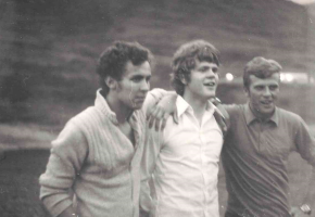 <p>Kampak&aacute;tir f&eacute;lagar &aacute; lei&eth;inni nor&eth;ur &iacute; leikinn &aacute; m&oacute;ti V&ouml;lsungi 1970.<br />
f.v. &THORN;orvaldur Baldurs, Magn&uacute;s Stein&thorn;&oacute;rsson og Gu&eth;mundur &THORN;&oacute;r&eth;arson.</p>