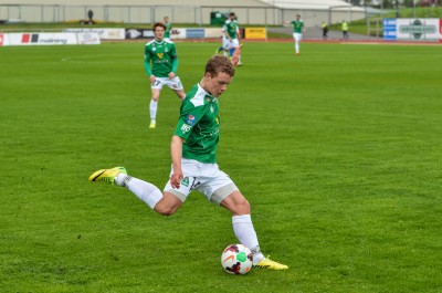 <p>
	2014 Brei&eth;ablik - Stjarnan 1 - 1. &nbsp;H&ouml;skuldur Gunnlaugsson sendir boltann inn &iacute; teig. &nbsp;Mynd: HVH</p>
