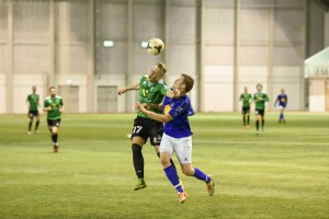 <p>
	2015 Stjarnan - Brei&eth;ablik 1 - 2. &nbsp;Elvar P&aacute;ll Sigur&eth;sson &iacute; skallaeinv&iacute;gi vi&eth; Stj&ouml;rnumann. &nbsp;Mynd: HVH</p>
