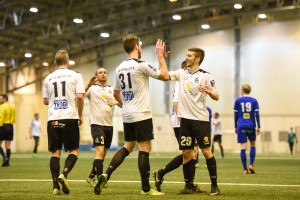 <p>
	2015 Brei&eth;ablik - B&Iacute; Bolungarv&iacute;k 4 - 0. &nbsp;Ismar Tandir skora&eth;i sitt fyrsta mark me&eth; Blikum &iacute; &thorn;essum leik og &thorn;a&eth; anna&eth; &iacute; r&ouml;&eth;inni. &nbsp;Mynd: HVH&nbsp;</p>
