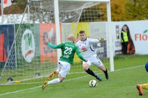 <p>
	2015 Fj&ouml;lnir - Brei&eth;ablik 0 - 2. &nbsp;Kristinn J&oacute;nsson a&eth; koma s&eacute;r &iacute; f&aelig;ri. &nbsp;Mynd: HVH</p>
