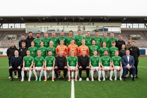 <p><em><strong>Meistaraflokkur&nbsp;Brei&eth;abliks&nbsp;2023</strong></em></p>

<p><em><strong>Fremsta&nbsp;r&ouml;&eth;&nbsp;f.v.:&nbsp;Bjarni Sigur&eth;ur Bergsson&nbsp;forma&eth;ur&nbsp;meistaraflokksr&aacute;&eth;s, Viktor Karl Einarsson, &Aacute;g&uacute;st E&eth;vald Hlynsson, Kristinn Steind&oacute;rsson, &Oacute;skar Hrafn &THORN;orvaldsson&nbsp;a&eth;al&thorn;j&aacute;lfari, H&ouml;skuldur Gunnlaugsson fyrirli&eth;i, Halld&oacute;r &Aacute;rnason&nbsp;a&eth;sto&eth;ar&thorn;j&aacute;lfari, G&iacute;sli Eyj&oacute;lfsson, Oliver Sigurj&oacute;nsson, Jason Da&eth;i Svan&thorn;&oacute;rsson, Flosi Eir&iacute;ksson&nbsp;forma&eth;ur&nbsp;knattspyrnudeildar.&nbsp;</strong></em></p>

<p><em><strong>Mi&eth;r&ouml;&eth;&nbsp;f.v.: Valdimar Valdimarsson markmanns&thorn;j&aacute;lfari, Marin&oacute; &Ouml;nundarson li&eth;sstj&oacute;rn, Dagur &Ouml;rn Fjeldsted, Andri Rafn Yeoman, Dav&iacute;&eth; Ingvarsson, Brynjar Atli Bragason, Anton Ari Einarsson. Hilmar &THORN;&oacute;r Kj&aelig;rnested Helgason, Ey&thorn;&oacute;r Aron Wh&ouml;hler, Alexander Helgi Sigur&eth;arson, Atli &THORN;&oacute;r Gunnarsson, &Aacute;sd&iacute;s Gu&eth;mundsd&oacute;ttir&nbsp;sj&uacute;kra&thorn;j&aacute;lfari, Alex Tristan&nbsp;Gunn&thorn;&oacute;rsson&nbsp;li&eth;sstj&oacute;rn.</strong></em></p>

<p><em><strong>Aftasta&nbsp;r&ouml;&eth;&nbsp;f.v.:&nbsp;Aron M&aacute;r Bj&ouml;rnsson&nbsp;styrktar&thorn;j&aacute;lfari, Eyj&oacute;lfur H&eacute;&eth;insson afreks&thorn;j&aacute;lfari,&nbsp;Arn&oacute;r Sveinn A&eth;alsteinsson, Kl&aelig;mint Andrason Olsen, Anton Logi L&uacute;&eth;v&iacute;ksson, Damir Muminovic, Krist&oacute;fer Ingi Kristinsson, Oliver Stef&aacute;nsson, Viktor &Ouml;rn Margeirsson, &Aacute;sgeir Helgi Orrason, Arnar Sm&aacute;ri Arnarsson, Patrik Johannesen, S&aelig;r&uacute;n J&oacute;nsd&oacute;ttir&nbsp;sj&uacute;kra&thorn;j&aacute;lfari, Karl Dan&iacute;el Magn&uacute;sson deildarstj&oacute;ri afreksstarfs knattspyrnudeildar.</strong></em></p>

<p><em><strong>&Aacute;&nbsp;mynd&nbsp;vantar:&nbsp;Stef&aacute;n Inga Sigur&eth;arson, &Aacute;g&uacute;st Orra &THORN;orsteinsson, Alex Frey El&iacute;sson.</strong></em></p>

<p><em><strong>Myndataka&nbsp;&&nbsp;umsj&oacute;n:&nbsp;Helgi Vi&eth;ar Hilmarsson,&nbsp;Karl Dan&iacute;el Magn&uacute;sson.</strong></em></p>