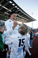 <p>
	Laugardalsv&ouml;llur 3. okt&oacute;ber, 2009. Brei&eth;ablik vinnur Fram &iacute; &uacute;rslitaleik VISA Bikarkeppni KS&Iacute;. &Oacute;lafur H Kristj&aacute;nsson &thorn;j&aacute;lfari og Gu&eth;mann &THORN;&oacute;risson fagna sigri Brei&eth;abliks &iacute; VISA Bikarkeppni KS&Iacute;</p>
