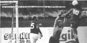 <p>1986 Brei&eth;ablik - V&iacute;&eth;ir 0 - 1. &nbsp;&Ouml;rn Bjarnason markv&ouml;r&eth;ur og Benedikt Gu&eth;mundsson. Mynd: Morgunbla&eth;i&eth;.&nbsp;</p>
