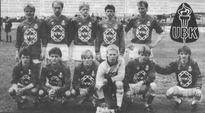 <p>Meistaraflokkur &aacute;ri&eth; 1986.</p>

<p>Aftari r&ouml;&eth; fr&aacute; vinstri: J&oacute;hann Gr&eacute;tarsson, Benedikt Gu&eth;mundsson, &Oacute;lafur Bj&ouml;rnsson, Gu&eth;mundur Gu&eth;mundsson, Magn&uacute;s Magn&uacute;sson.</p>

<p>Fremri r&ouml;&eth; fr&aacute; vinstri: Gu&eth;mundur Valur Sigur&eth;sson, Ingvaldur G&uacute;stafsson, J&oacute;n &THORN;&oacute;rir J&oacute;nsson, &Ouml;rn Bjarnason, Helgi Ingason, H&aacute;kon Gunnarsson.</p>

<p>Mynd: Morgunbla&eth;i&eth;.<br />
&nbsp;</p>