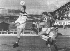 <p>
	Brei&eth;ablik - &Iacute;BV &aacute;ri&eth; 1991. T&oacute;mas Ingi T&oacute;masson skallar, G&uacute;staf &Oacute;marsson og Valur Valsson til varnar. Mynd: Morgunbla&eth;i&eth;</p>
