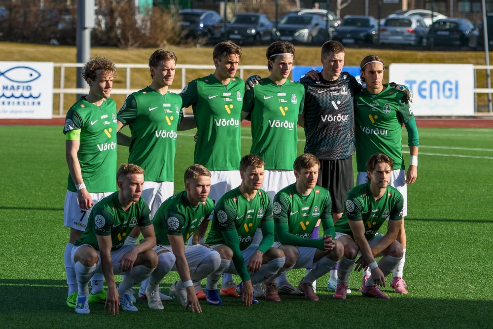 ÞAÐ ERU ENGAR MYNDIR Á SKORKORTINU