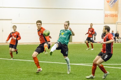 <p>
	2014 Brei&eth;ablik - Afturelding 4 - 0. &nbsp;&Aacute;rni Vilhj&aacute;lmsson skora&eth;i &thorn;rj&uacute; af fj&oacute;rum m&ouml;rkum Blika. &nbsp;Mynd: HVH</p>
