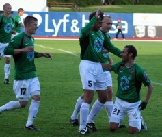 <p>
	2008 Brei&eth;ablik - HK 2 - 1. &nbsp;Nenad Zivanovic fagnar marki. &nbsp;A&eth;rir &aacute; mynd eru: Arnar Gr&eacute;tarsson, Finnur Orri Margeirsson, J&oacute;hann Berg Gu&eth;mundsson, Srdjan Gasic og Kristinn J&oacute;nsson. &nbsp;Mynd: Einar Freyr J&oacute;nsson</p>
