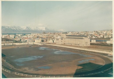 <p>Brei&eth;ablik l&eacute;k heimaleiki s&iacute;na &iacute; efstu deild karla &iacute; knattspyrnu &aacute; Melavellinum &aacute;rin 1971-1973.&nbsp;</p>