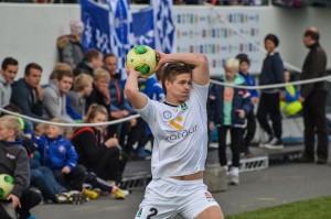 <p>
	2013 Stjarnan - Brei&eth;ablik 3 - 2. G&iacute;sli P&aacute;ll me&eth; eitt af s&yacute;num l&ouml;ngu innk&ouml;stum. Mynd: HVH</p>

